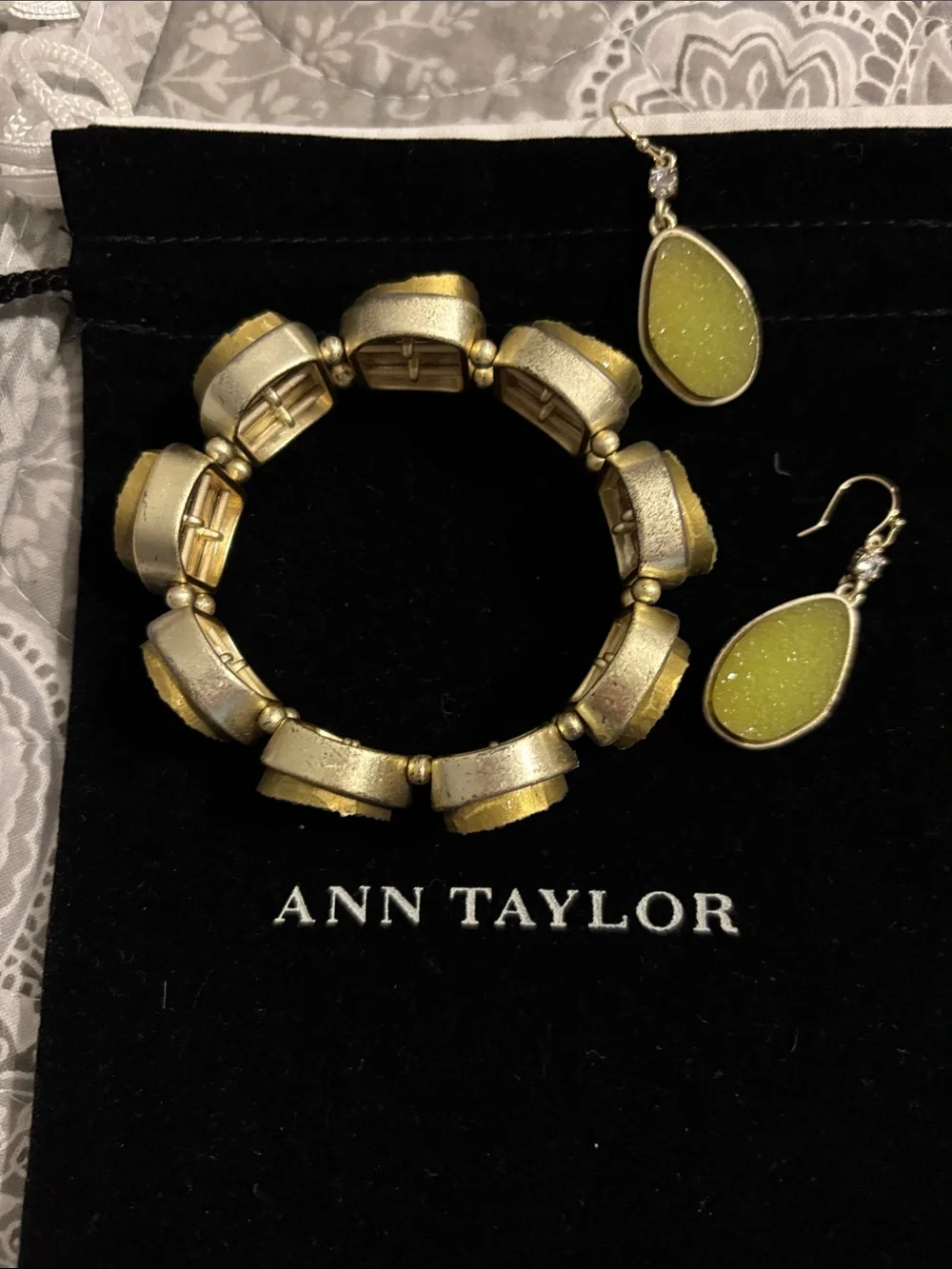 Ann Taylor ann taylor